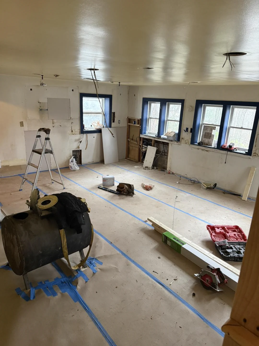 Tailored custom home remodeling solutions for an Alpharetta family utilizing durable materials